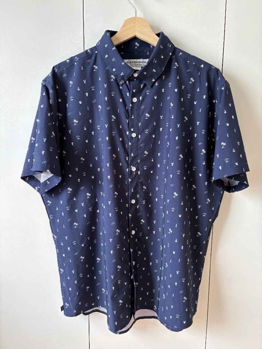 MIZZEN+MAIN Men's Leeward Performance Short-Sleeve Shirt Size L Navy Tropical